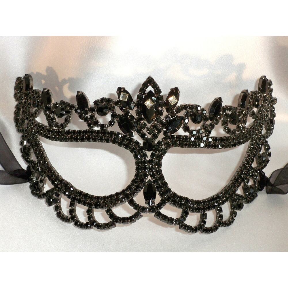Black rhinestone crystal mask, masquerade costume prom bridal cosplay mask